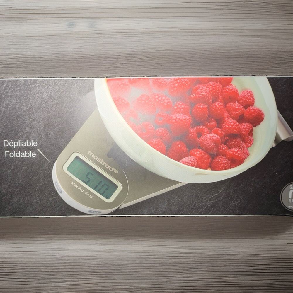 Mastrad Paris Folding Digital Kitchen Scale – 11lb/5kg – NEW